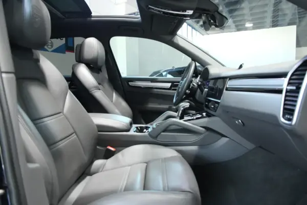 Porsche Cayenne E-Hybrid Platinum Edition 3