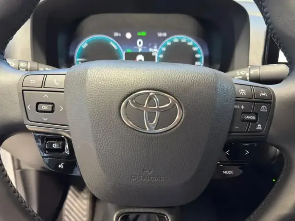 Toyota C-HR 1.8 Hybrid Square Collection 7