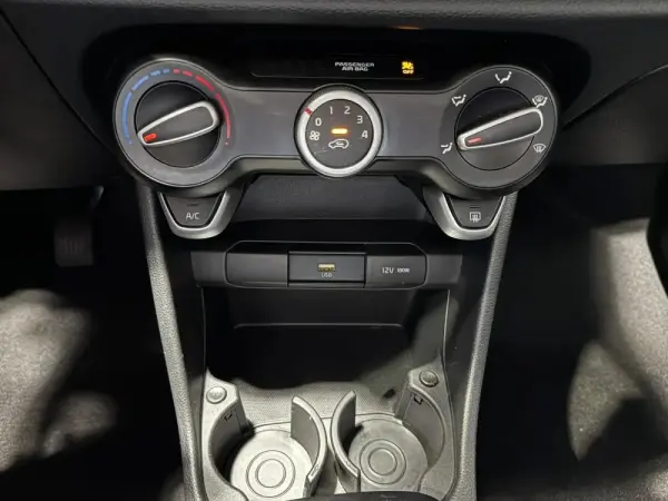 Kia Picanto 1.0 CVVT Urban 14