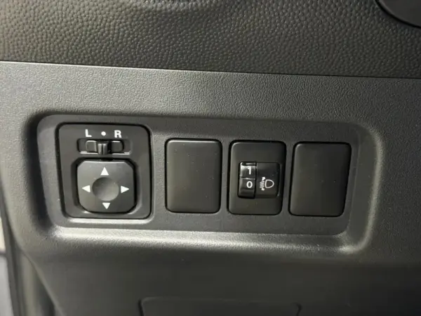 Mitsubishi Space Star 1.2 Connect Edition 9