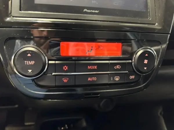 Mitsubishi Space Star 1.2 Connect Edition 13