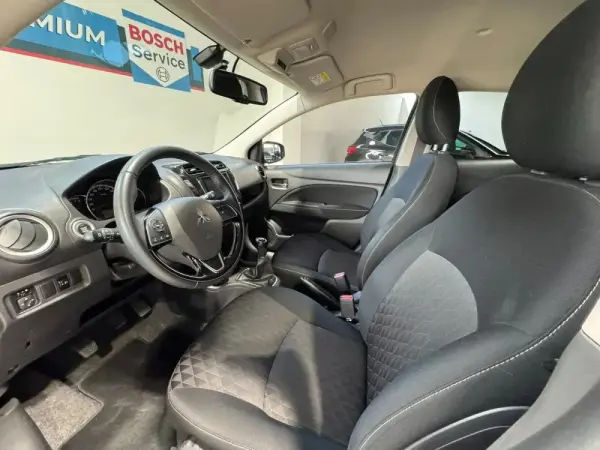 Mitsubishi Space Star 1.2 Connect Edition 31