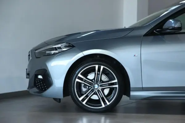 BMW 216 Gran Coupé d Pack Desportivo M 18