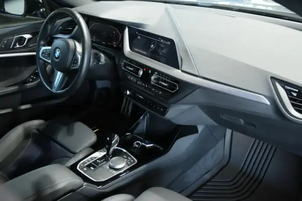 BMW 216 Gran Coupé d Pack Desportivo M 23