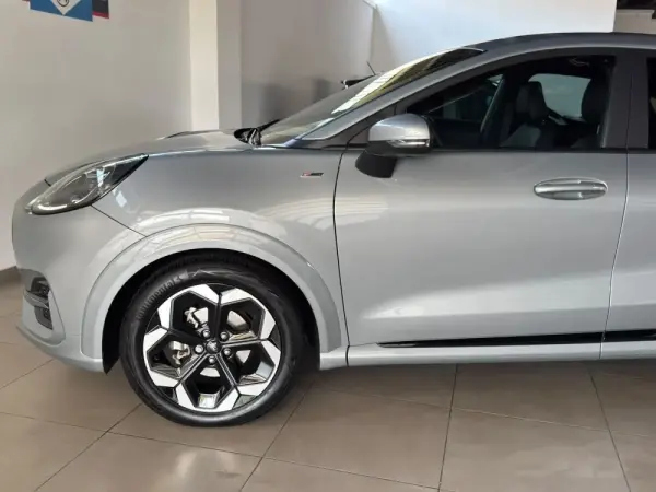 Ford Puma 1.0 EcoBoost MHEV ST-Line X 33