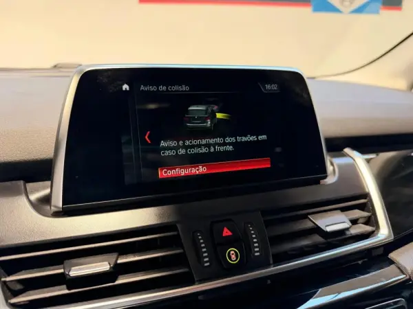 BMW 216 Active Tourer d Line Sport Auto 11