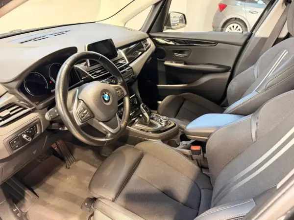 BMW 216 Active Tourer d Line Sport Auto 20