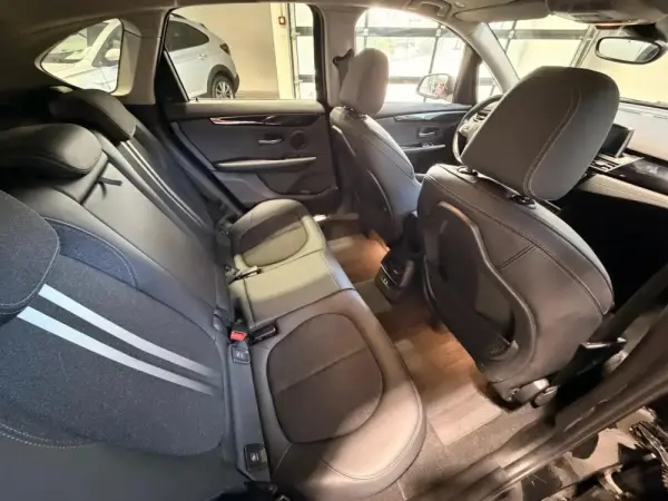 BMW 216 Active Tourer d Line Sport Auto 21