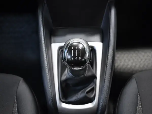Nissan Micra 1.0 IG-T Kiiro 6