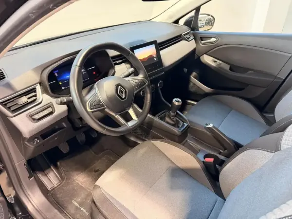 Renault Clio 1.0 TCe Evolution Bi-Fuel 10