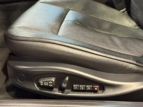 BMW 630 i Aut. 3
