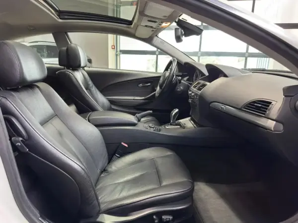 BMW 630 i Aut. 33