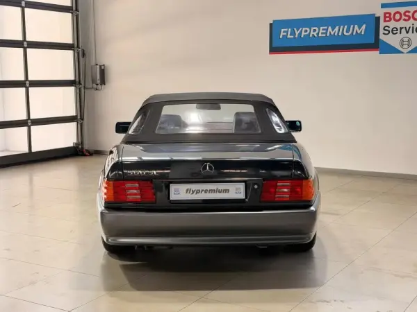 Mercedes-Benz SL 500 Standard 12