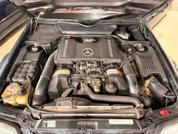 Mercedes-Benz SL 500 Standard 27
