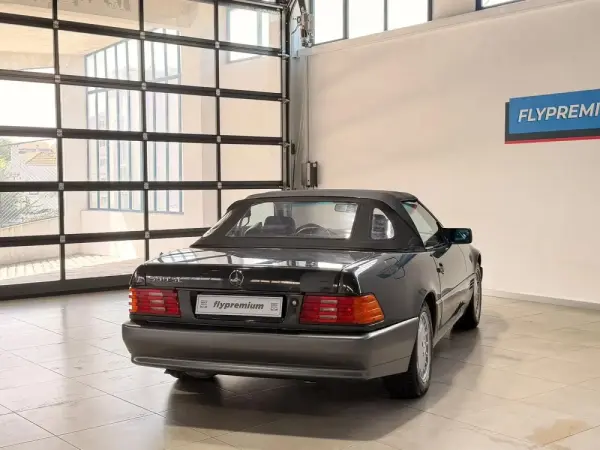 Mercedes-Benz SL 500 Standard 34