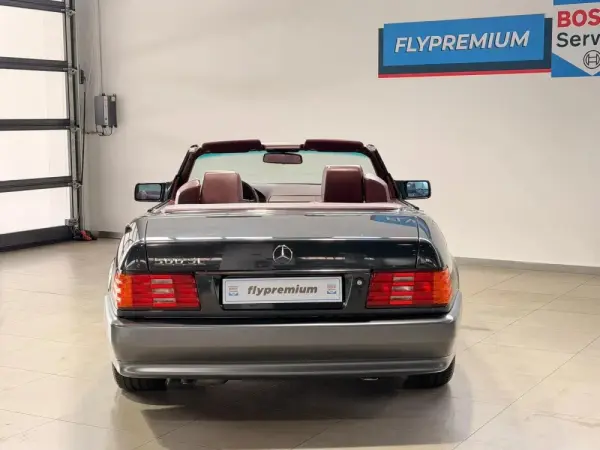 Mercedes-Benz SL 500 Standard 33