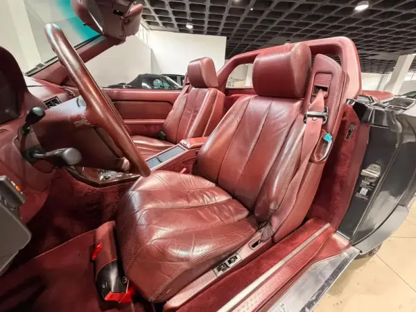 Mercedes-Benz SL 500 Standard 38