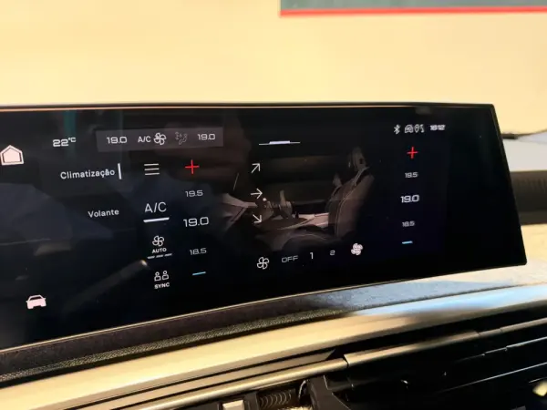 Peugeot 3008 1.2 Hybrid Allure Pack e-DCS6 25