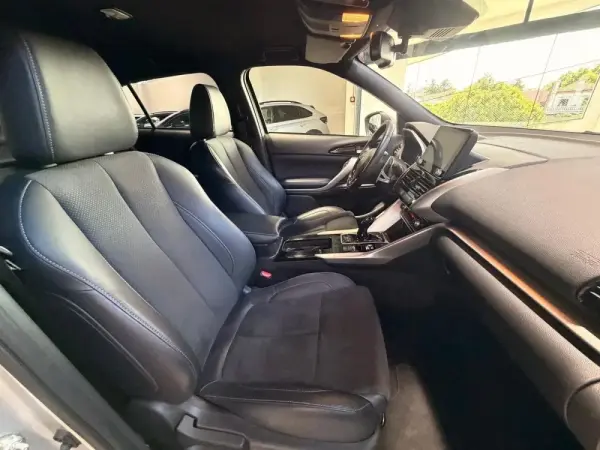 Mitsubishi Eclipse Cross 2.4 PHEV eMotion 26