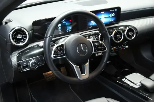 Mercedes-Benz A 250 e Style Plus 4