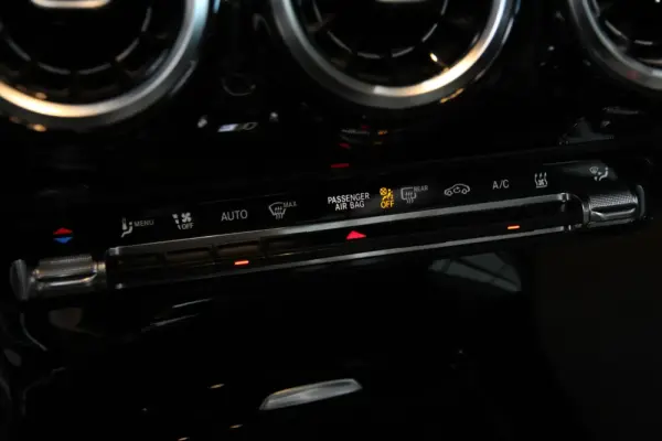 Mercedes-Benz A 250 e Style Plus 7