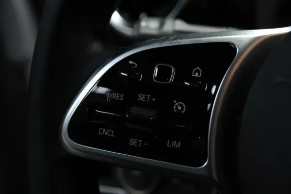 Mercedes-Benz A 250 e Style Plus 9
