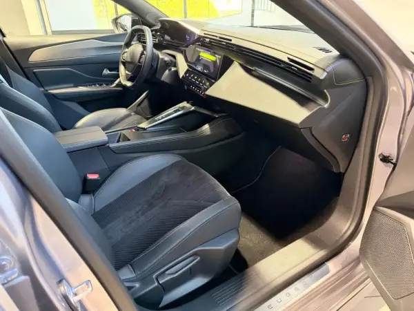 Peugeot 308 SW 1.5 BlueHDi GT Pack EAT8 26