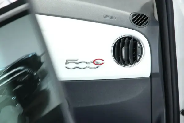 Fiat 500 1.0 Hybrid Lounge 10