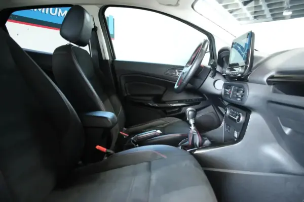 Ford EcoSport 1.0 EcoBoost ST-Line Black Edition 10