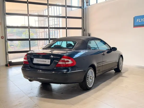 Mercedes-Benz CLK 200 K Avantgarde Aut. 25
