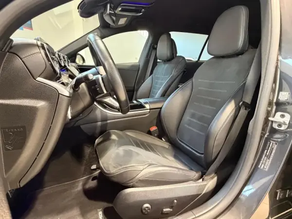 Mercedes-Benz C 300 d AMG Line 12