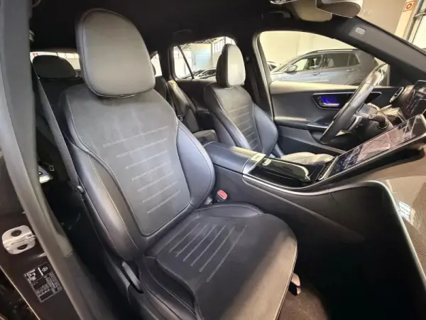 Mercedes-Benz C 300 d AMG Line 34