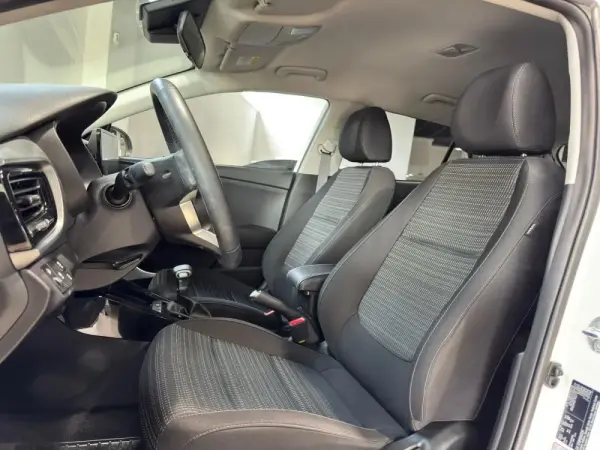 Kia Stonic 1.0 T-GDI Active 7DCT 35