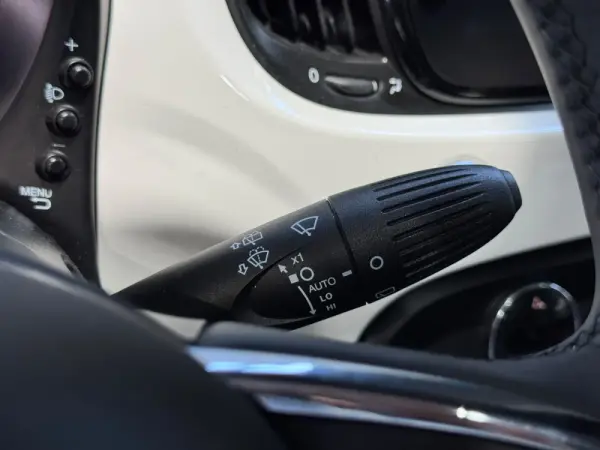 Fiat 500 1.0 Hybrid Lounge 7