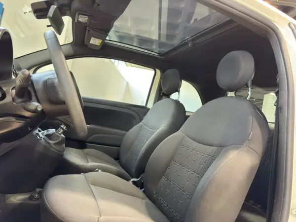 Fiat 500 1.0 Hybrid Lounge 8