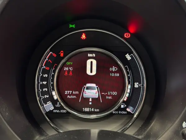 Fiat 500 1.0 Hybrid Lounge 10