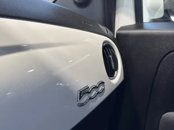 Fiat 500 1.0 Hybrid Lounge 18