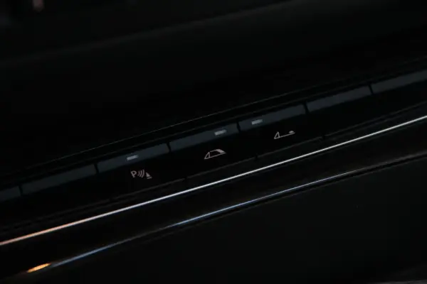 BMW Z4 23 i Auto 8