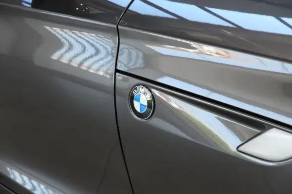 BMW Z4 23 i Auto 26