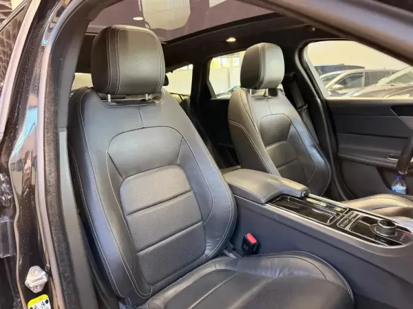 Jaguar XF Sportbrake 2.0 D R-Sport Aut. 12