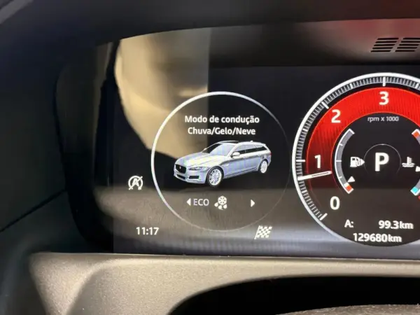 Jaguar XF Sportbrake 2.0 D R-Sport Aut. 21