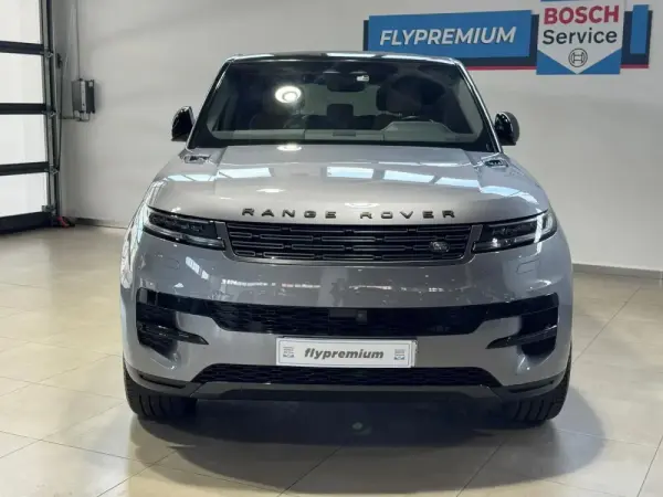 Land Rover Range Rover Sport 3.0 P440e Dynamic SE 40