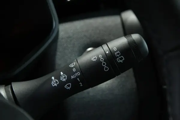 Renault Clio 1.0 TCe Techno Bi-Fuel 3