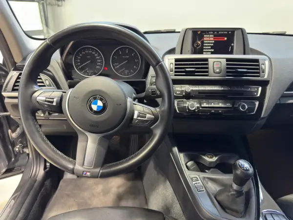BMW 116 d EDynamics Line Sport 6