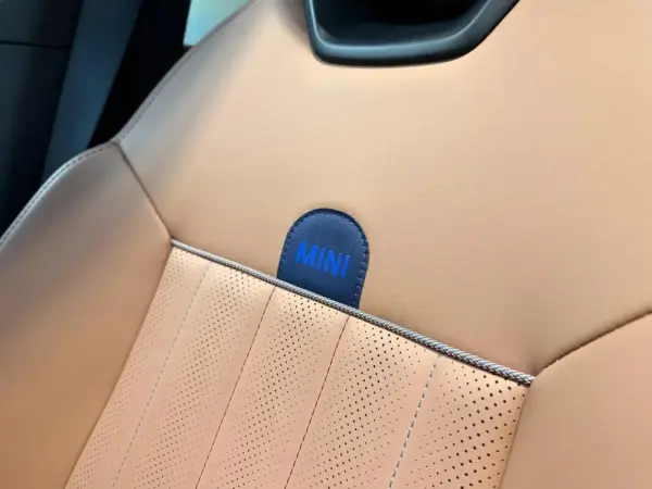 MINI Countryman SE Favoured L 30