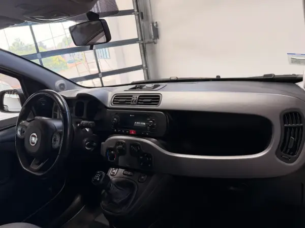 Fiat Panda 1.2 Lounge S&S 3
