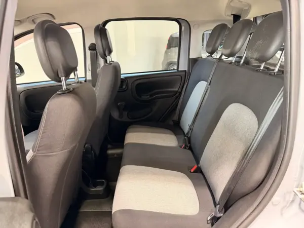 Fiat Panda 1.2 Lounge S&S 4