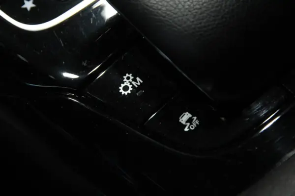 Mercedes-Benz A 35 AMG 4Matic Speedshift DCT 7G 13