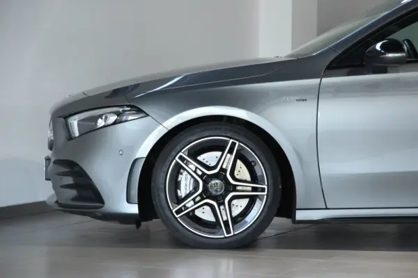 Mercedes-Benz A 35 AMG 4Matic Speedshift DCT 7G 29