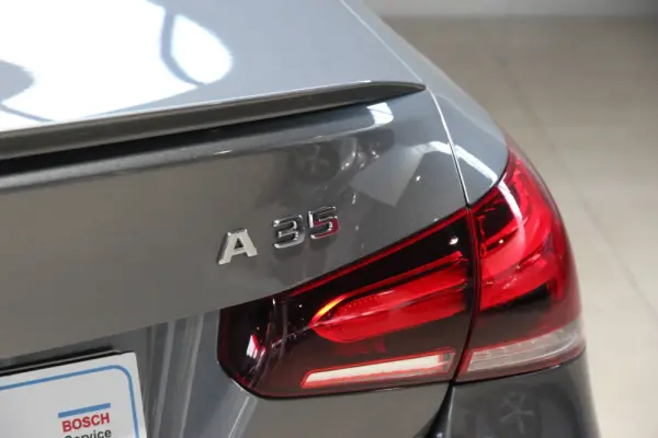 Mercedes-Benz A 35 AMG 4Matic Speedshift DCT 7G 28